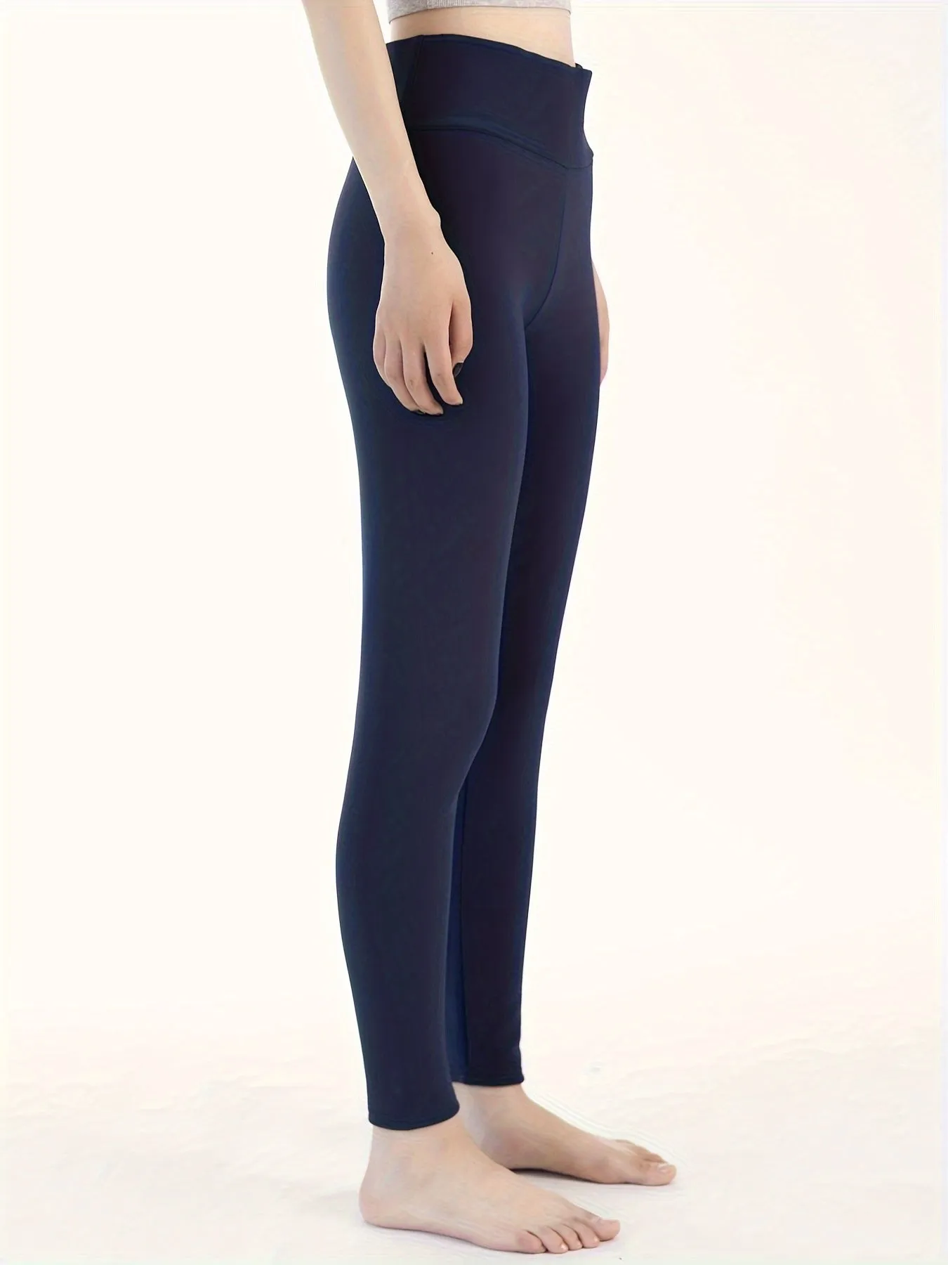 1pc Women's High-Waisted Thermal Fleece-Lined Leggings - Ultra Stretch Slim Fit Knitted Tights - Embroidered Fashion Bottoms