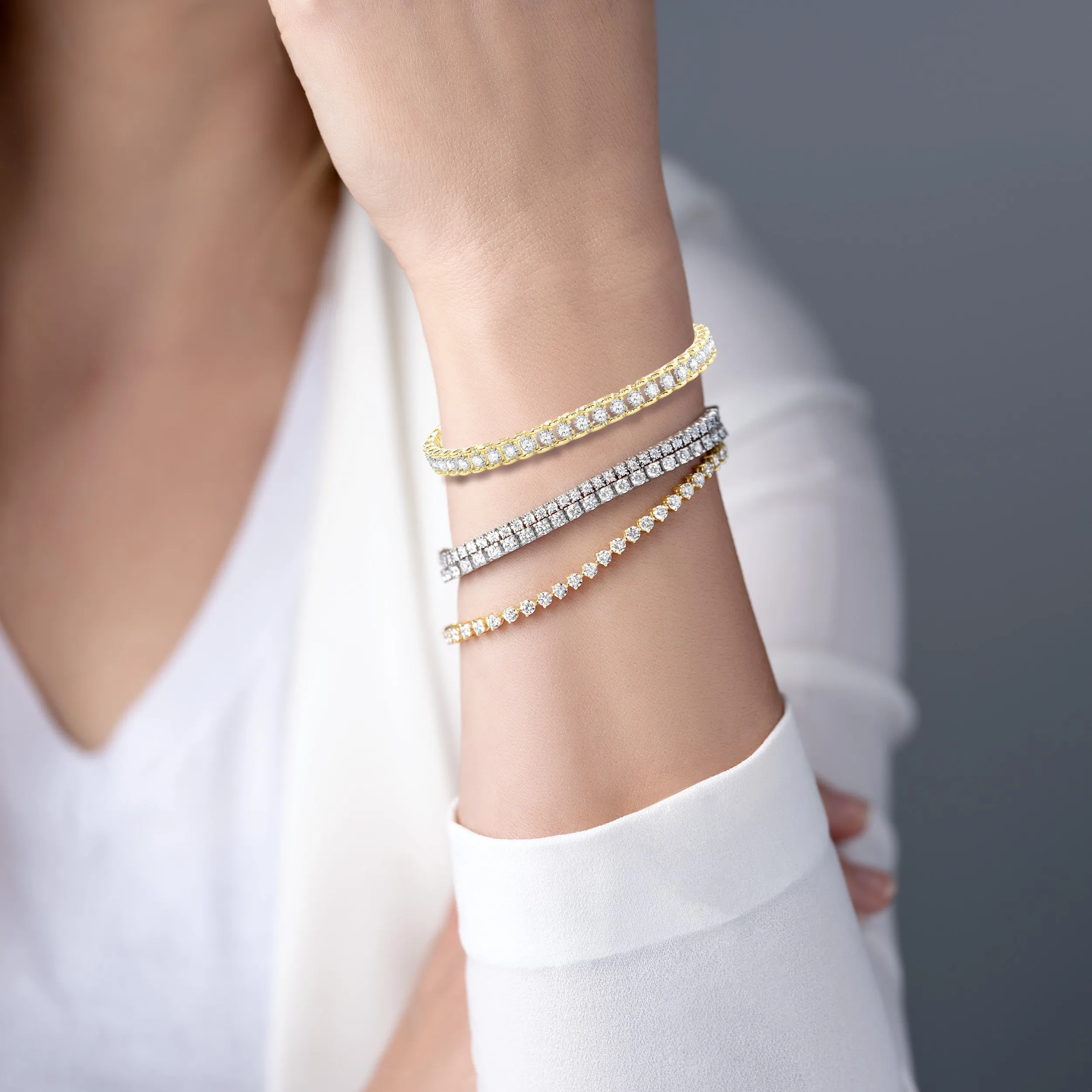 2.0 ctw Round Diamond Tennis Bracelet Four Prong Set