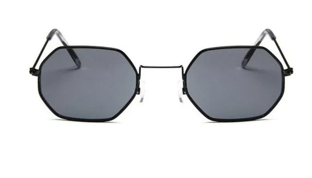 2017 New Polygon Sunglasses Women Men Brand Designer Vintage Sunglasses Gold Clear Sun Glasses Sexy Couple Eyewear Small Shades