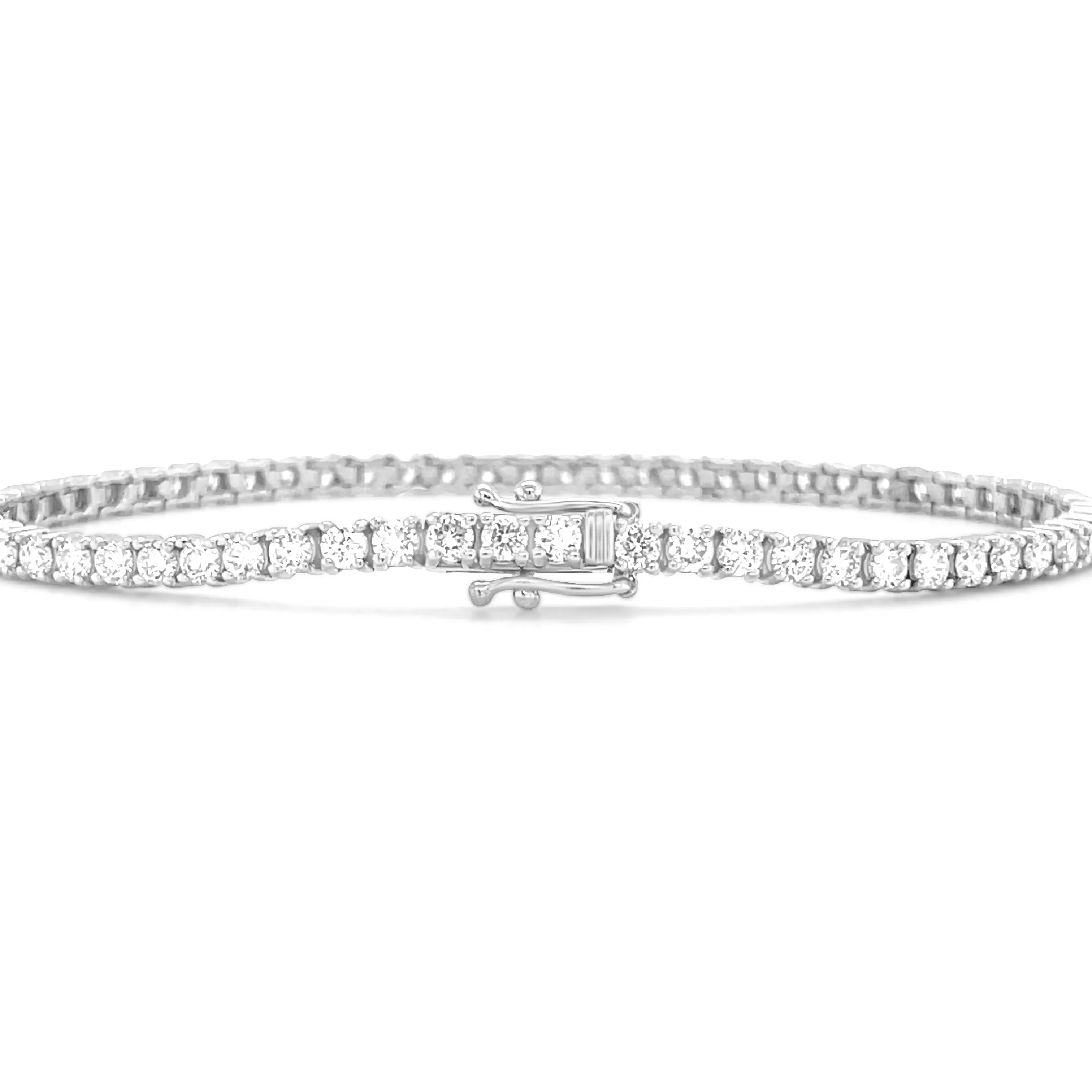 4.07 Carat Diamond Tennis Bracelet in 14k White Gold