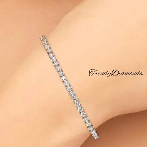 5.50ctw Round Brilliant Diamond Eternity Tennis Bracelet set in 14k Rose Gold