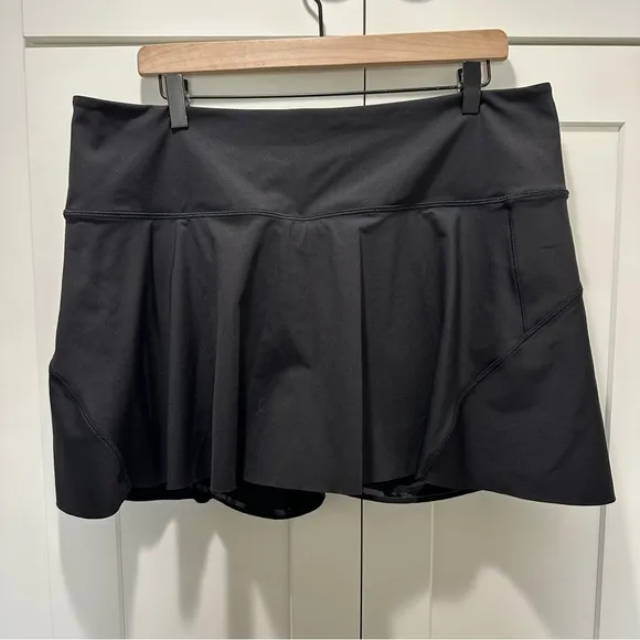 Athleta Ace High Rise 13 1/2 Tennis Skort