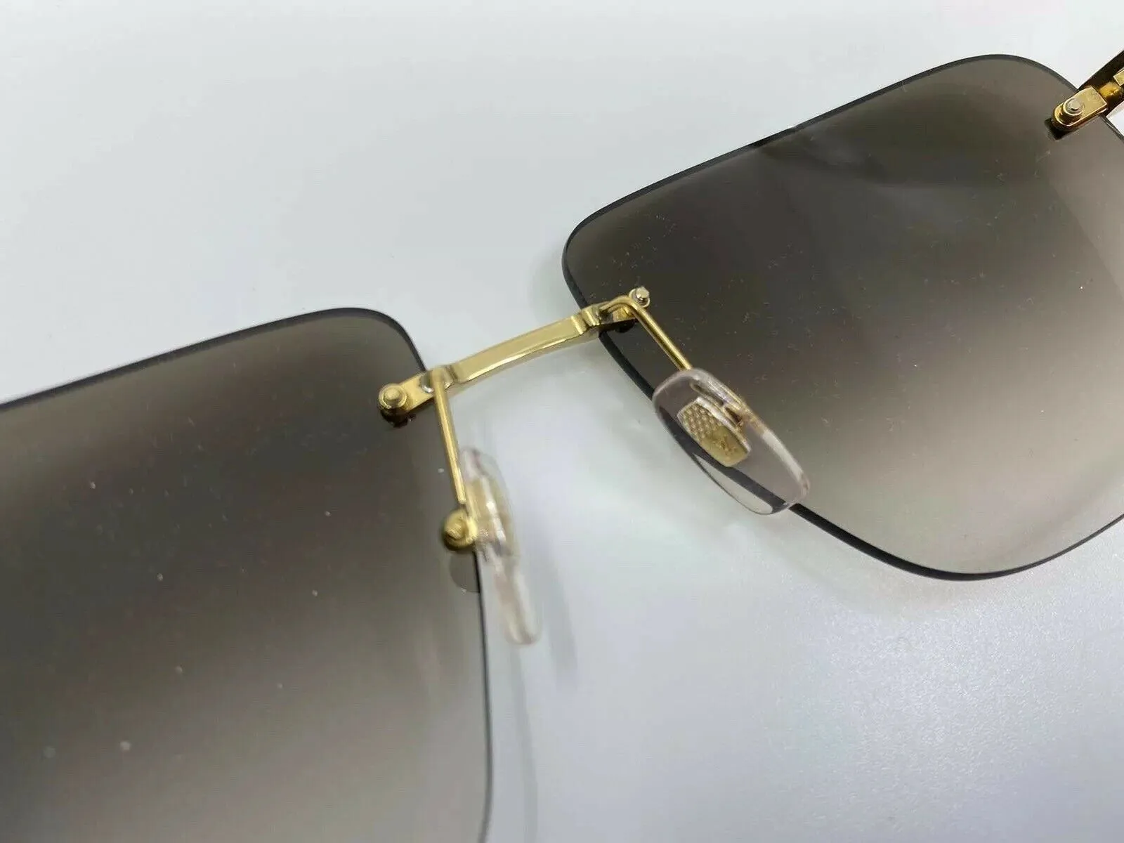 Attraction Rimless Sunglasses