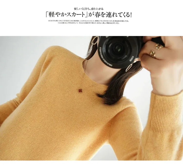 Autumn And Winter Thin Sweater Women's Round Neck Pullover Casual Knitted Top Women's Short Underlay Fashion