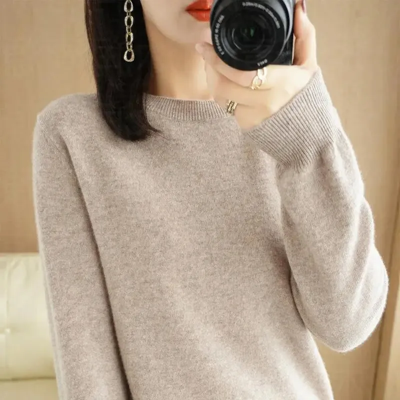 Autumn And Winter Thin Sweater Women's Round Neck Pullover Casual Knitted Top Women's Short Underlay Fashion