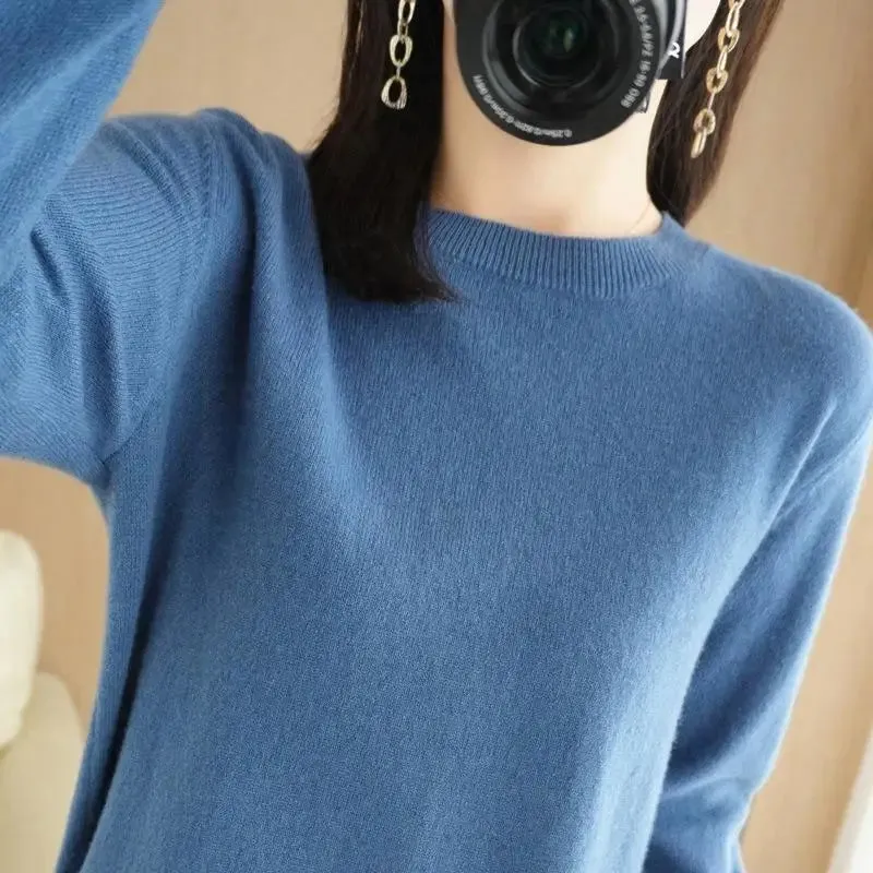 Autumn And Winter Thin Sweater Women's Round Neck Pullover Casual Knitted Top Women's Short Underlay Fashion