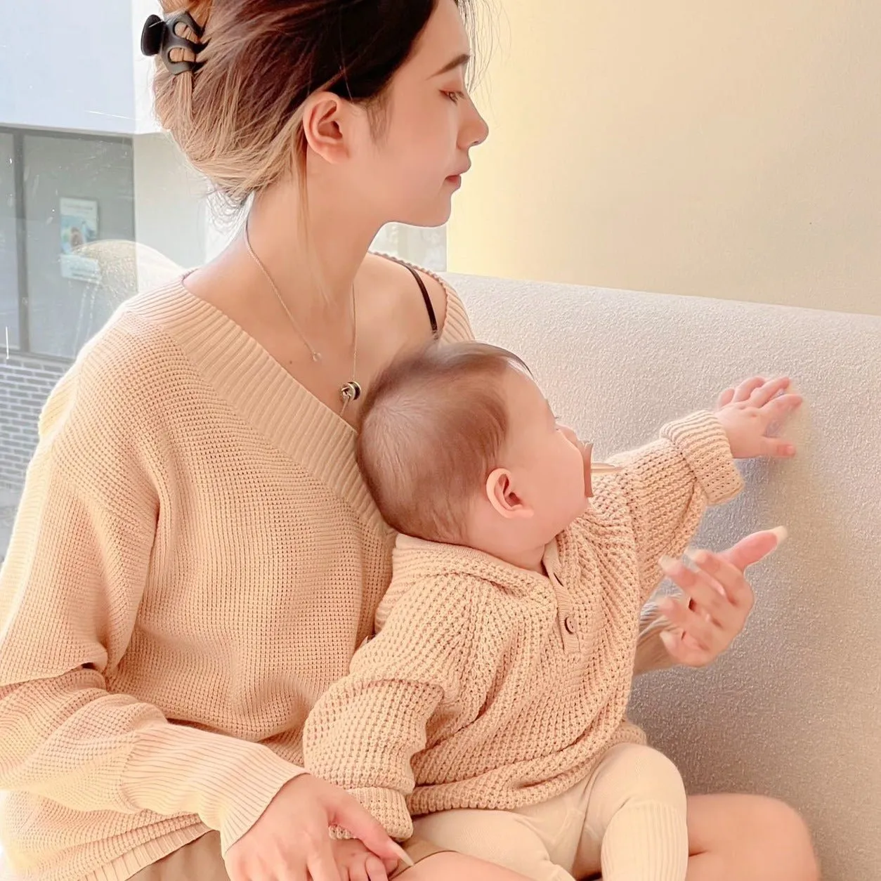 Baby Chunky Knit Sweater: Oversized Cable Knit Hoodie