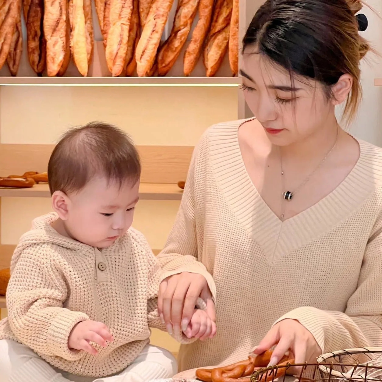 Baby Chunky Knit Sweater: Oversized Cable Knit Hoodie