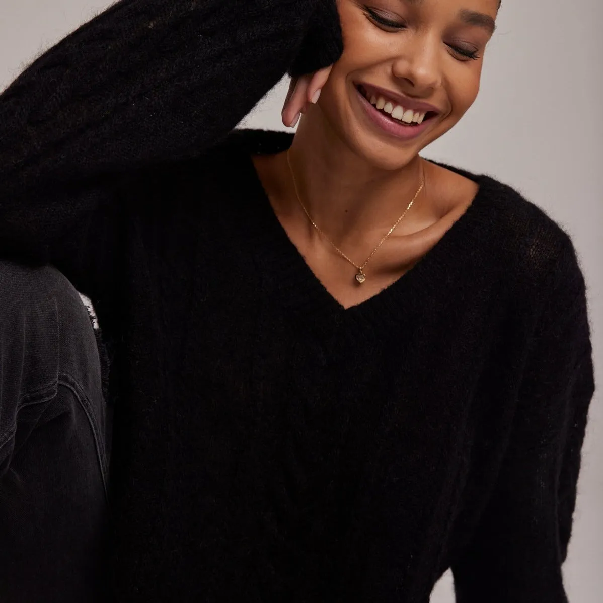 Bella Dahl V Neck Cropped Sweater