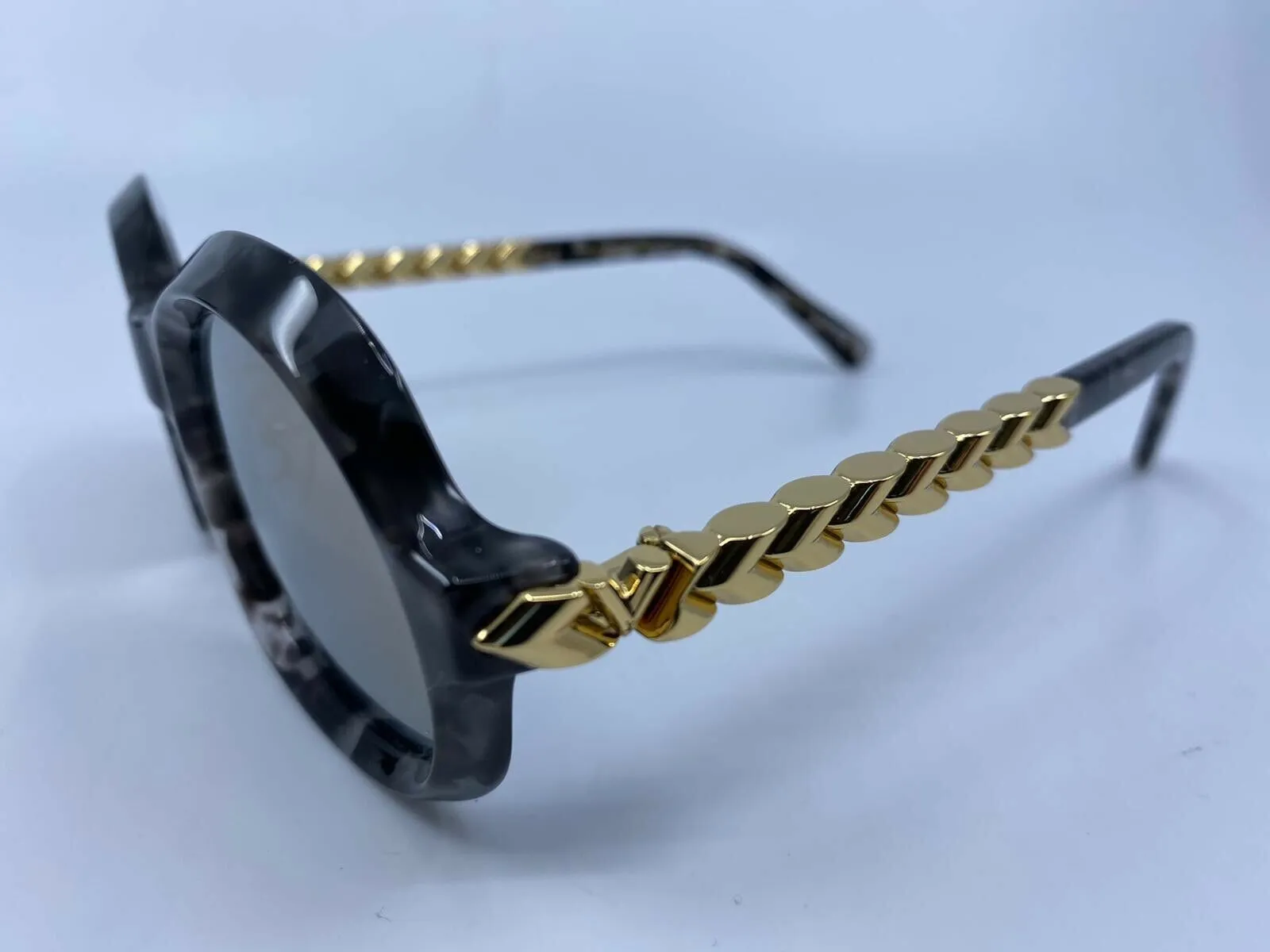 Belle de Jour Gray Tortoise Sunglasses
