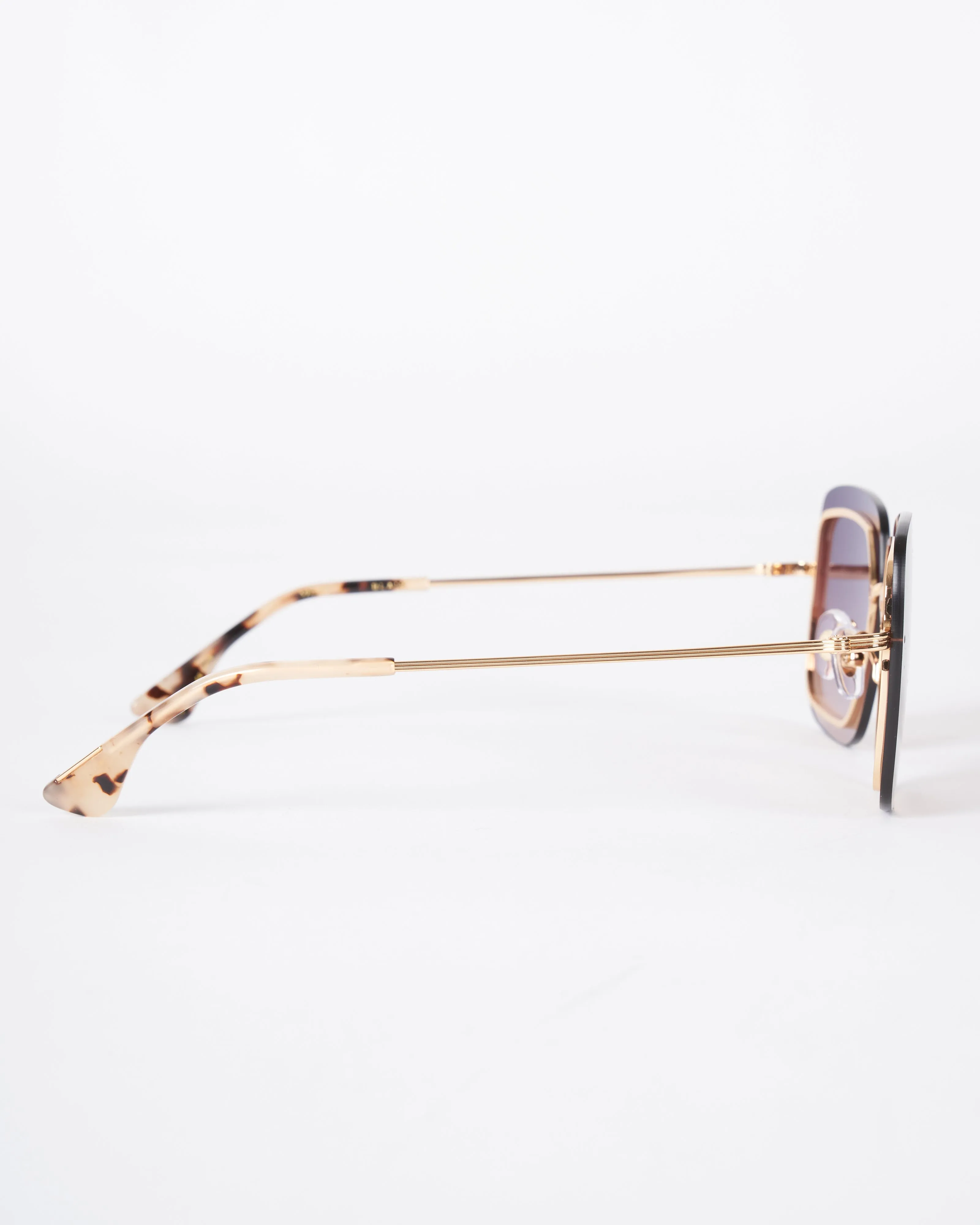 blair - 24K   oyster mirrored