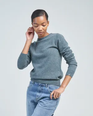 body fitted crew sweater
