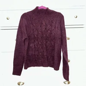 ✨BOGO FREE ✨NWT WHBM Sweater