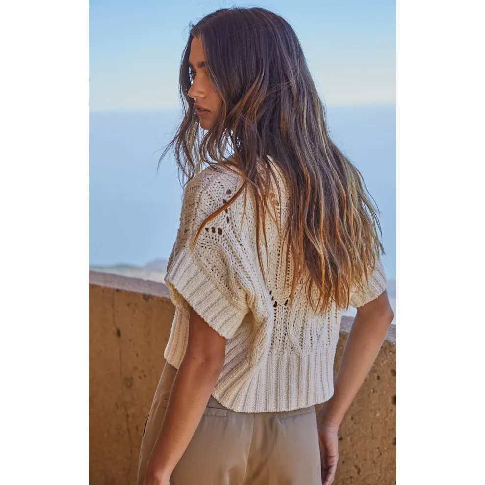 Cable Knit Short Sleeve Sweater