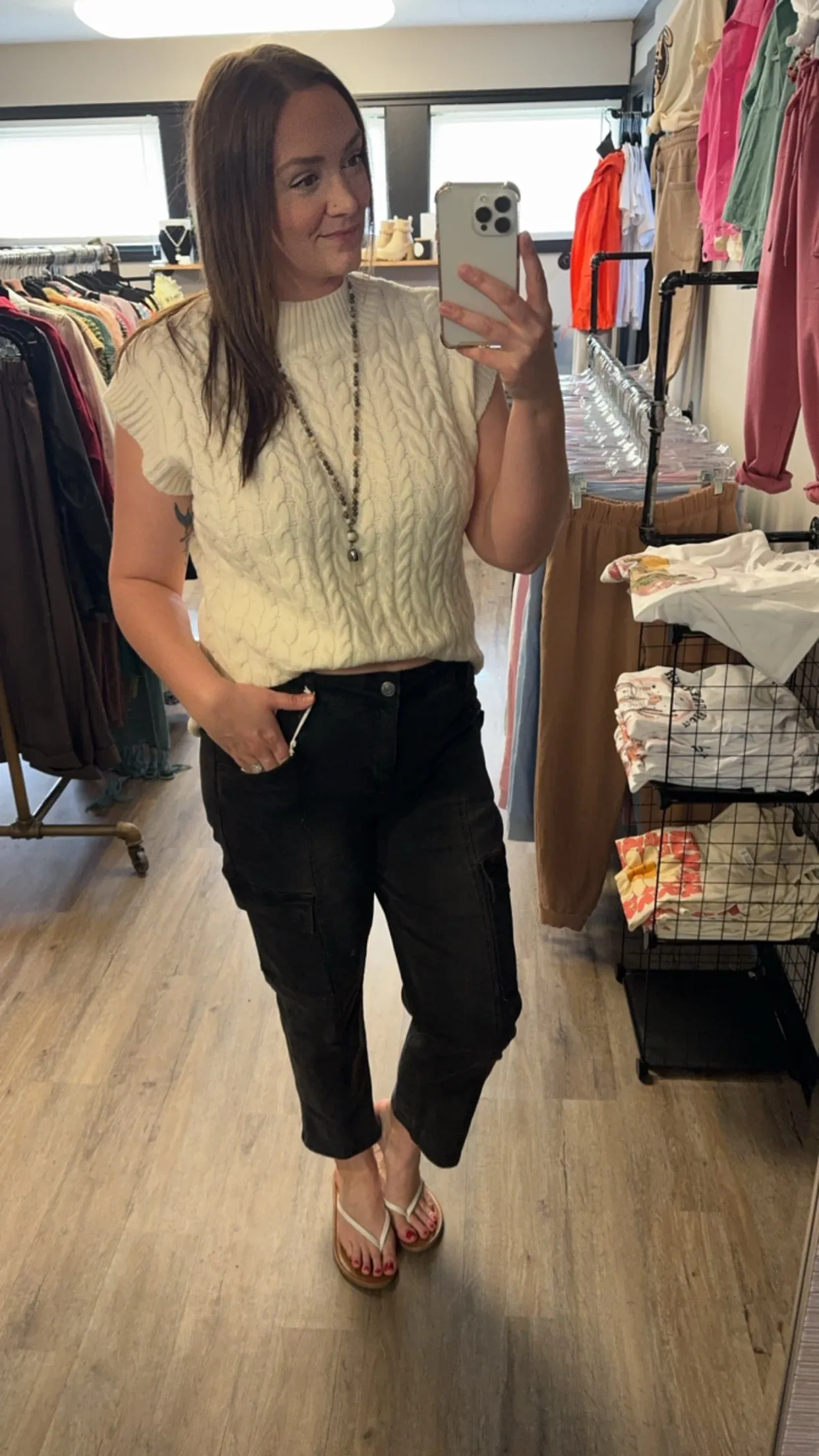 Cable Knit Sleeveless Sweater
