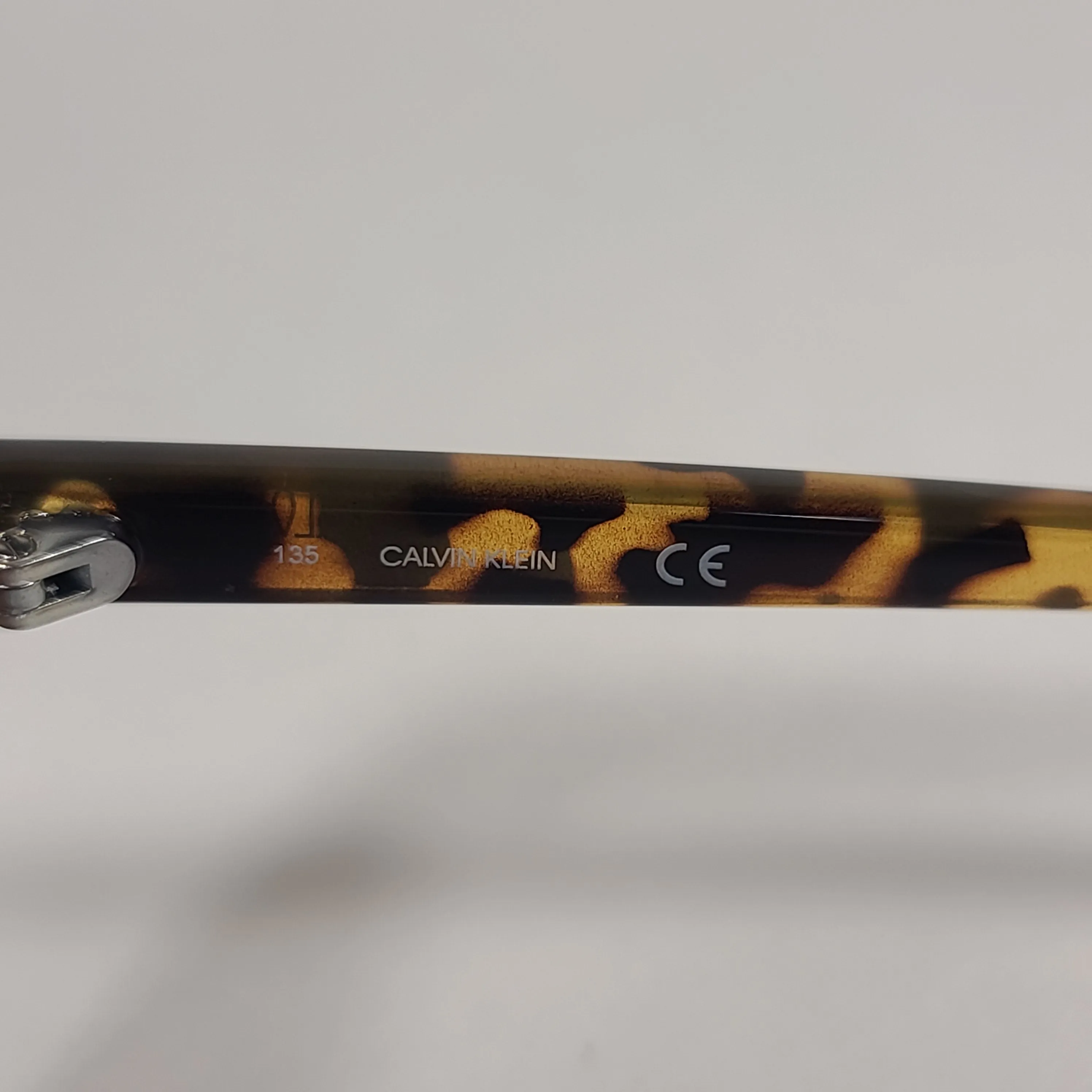 Calvin Klein Cat Eye Sunglasses CK19542S 235 Brown Tortoise Frame Brown Gradient Lens