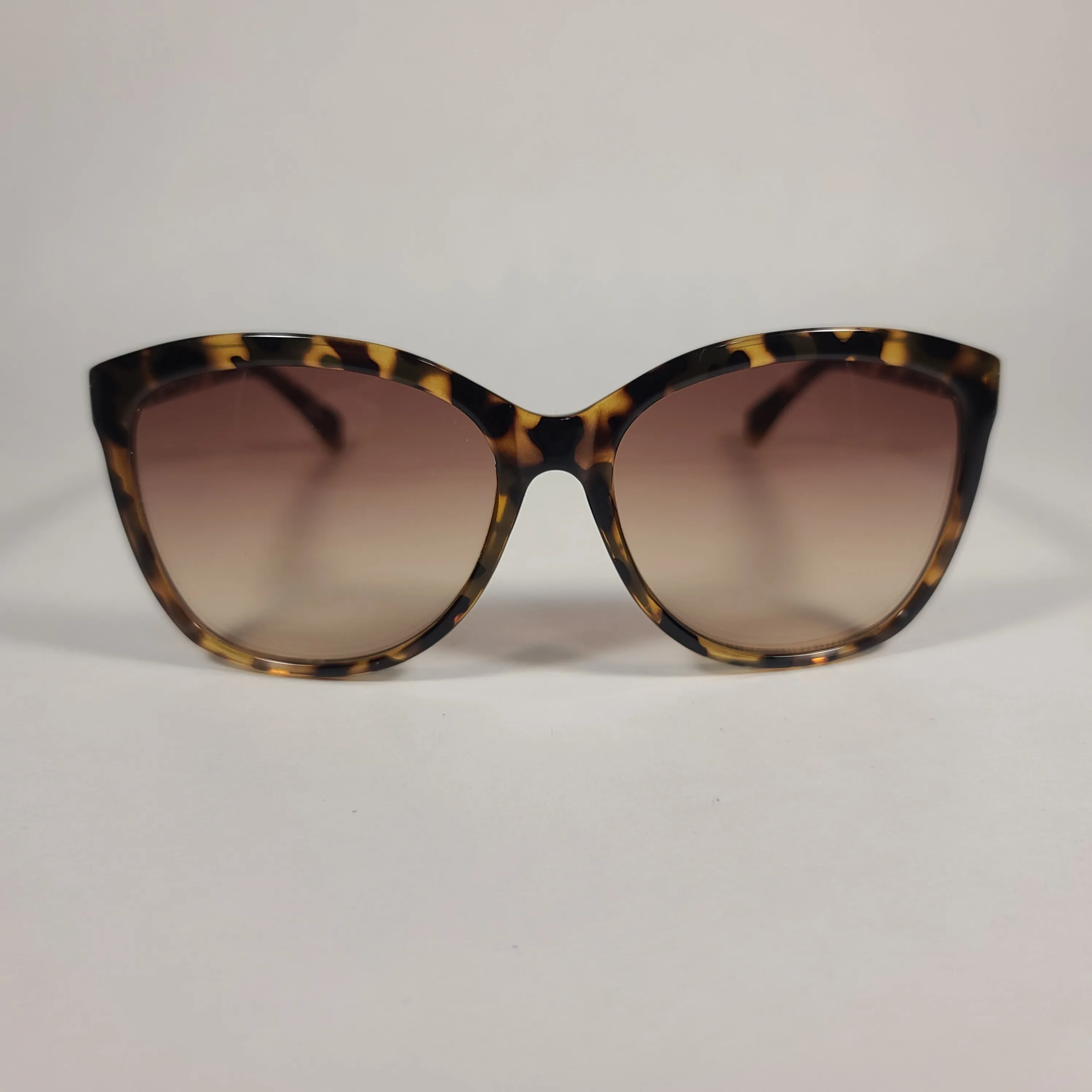 Calvin Klein Cat Eye Sunglasses CK19542S 235 Brown Tortoise Frame Brown Gradient Lens