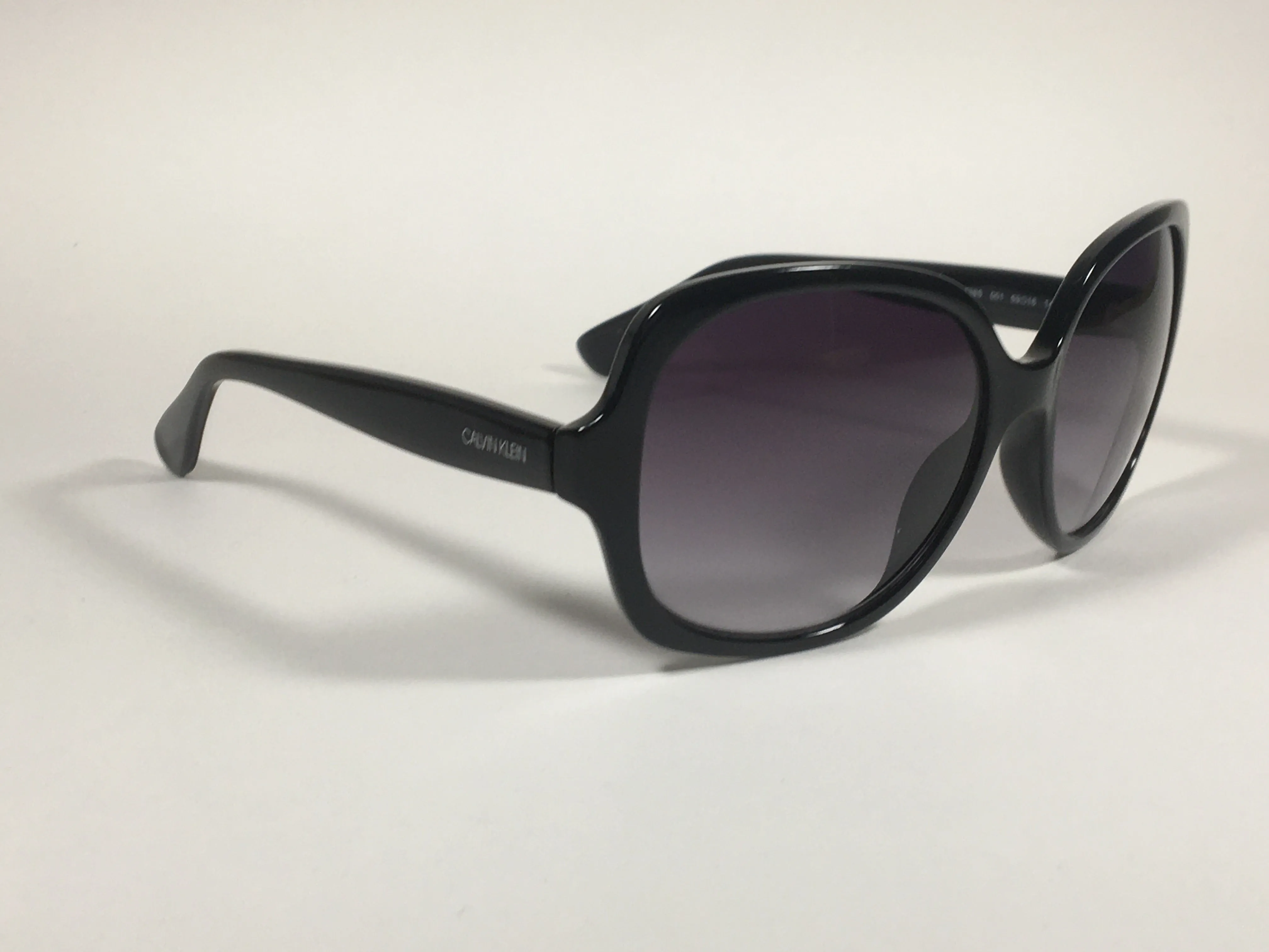 Calvin Klein Oversize Sunglasses CK19538S 001 Black Gloss Frame Smoke Gradient Lens