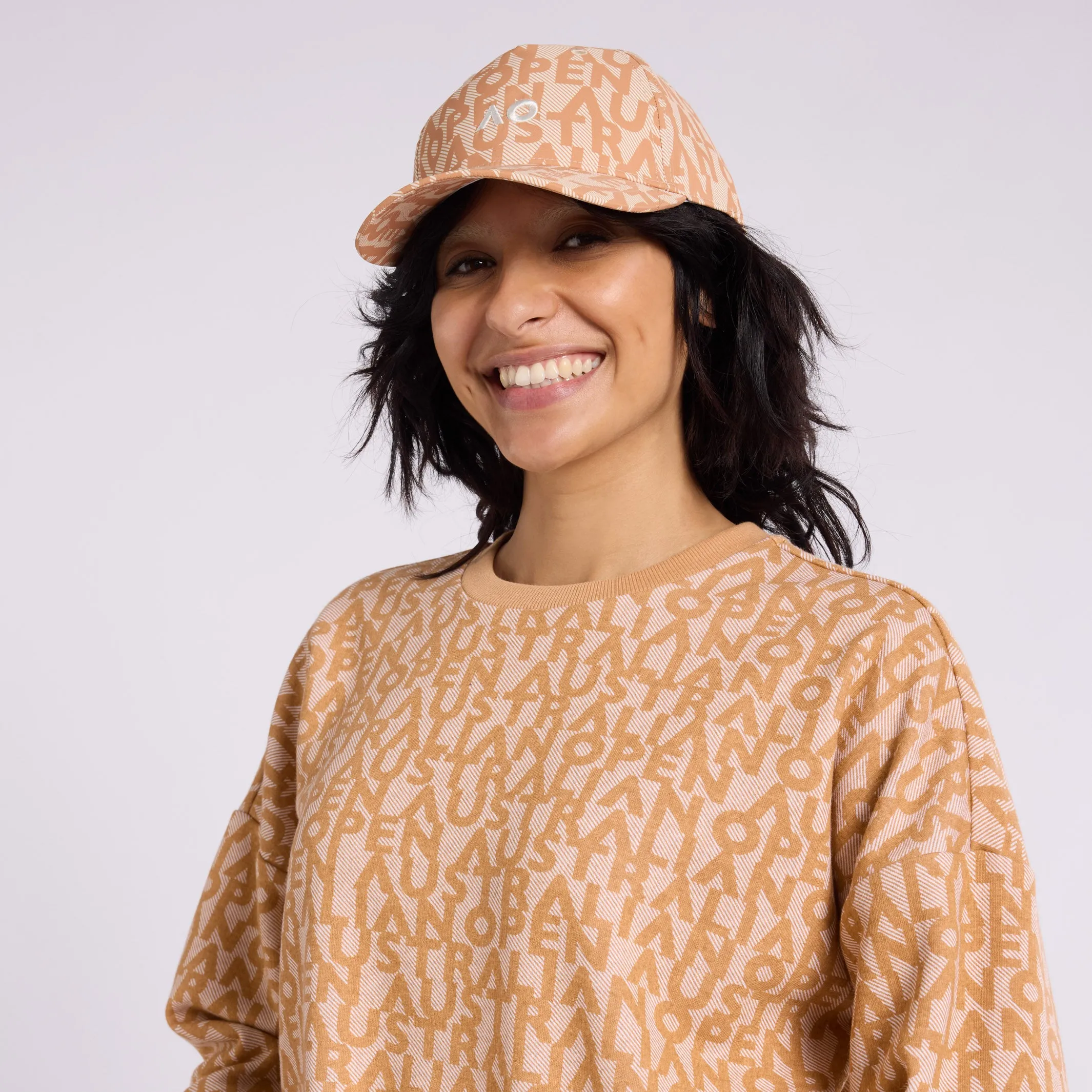 Cap Lifestyle Print