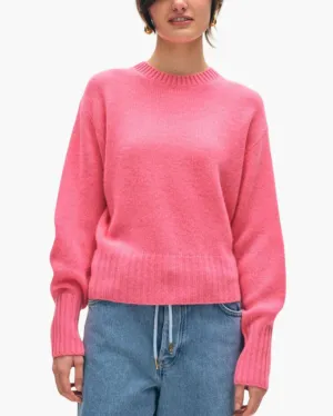CASHMERE FEATHERWEIGHT BLOUSON SLEEVE CREW IN BRIGHT TULIP