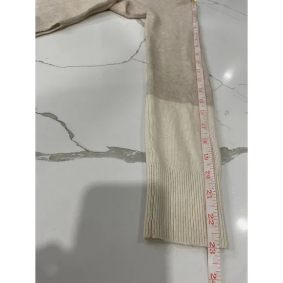 Club Monaco Cashmere Minimalist Capsule Wardrobe Classic Women Sweater XS