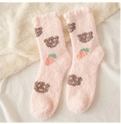 Cute Spotted Floor Socks
