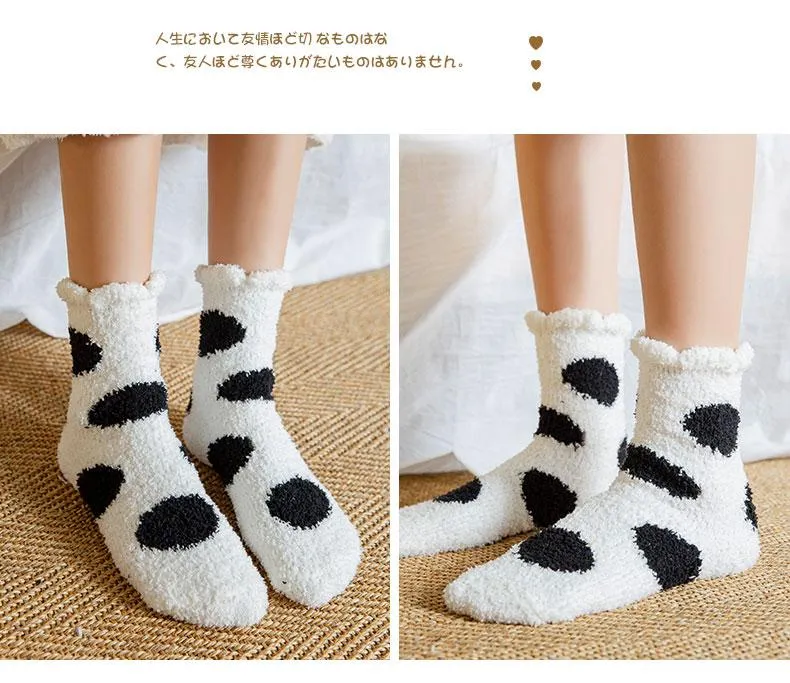 Cute Spotted Floor Socks