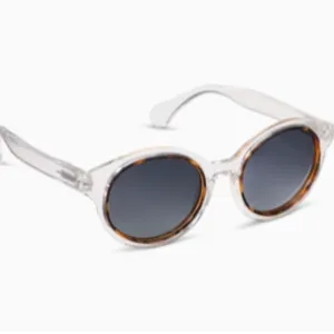 D Peepers Reading SUN Charm - clear
