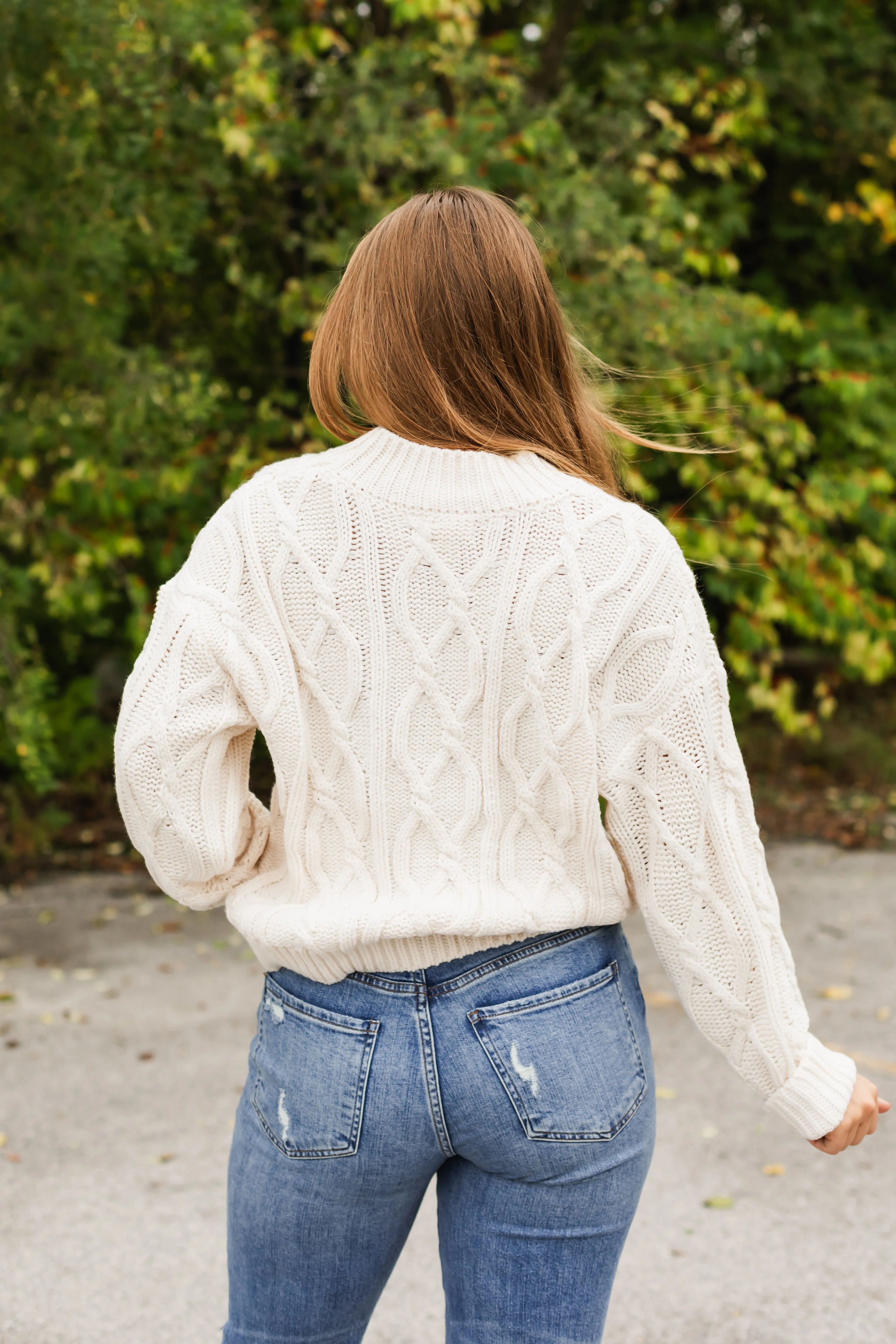 dove sweater