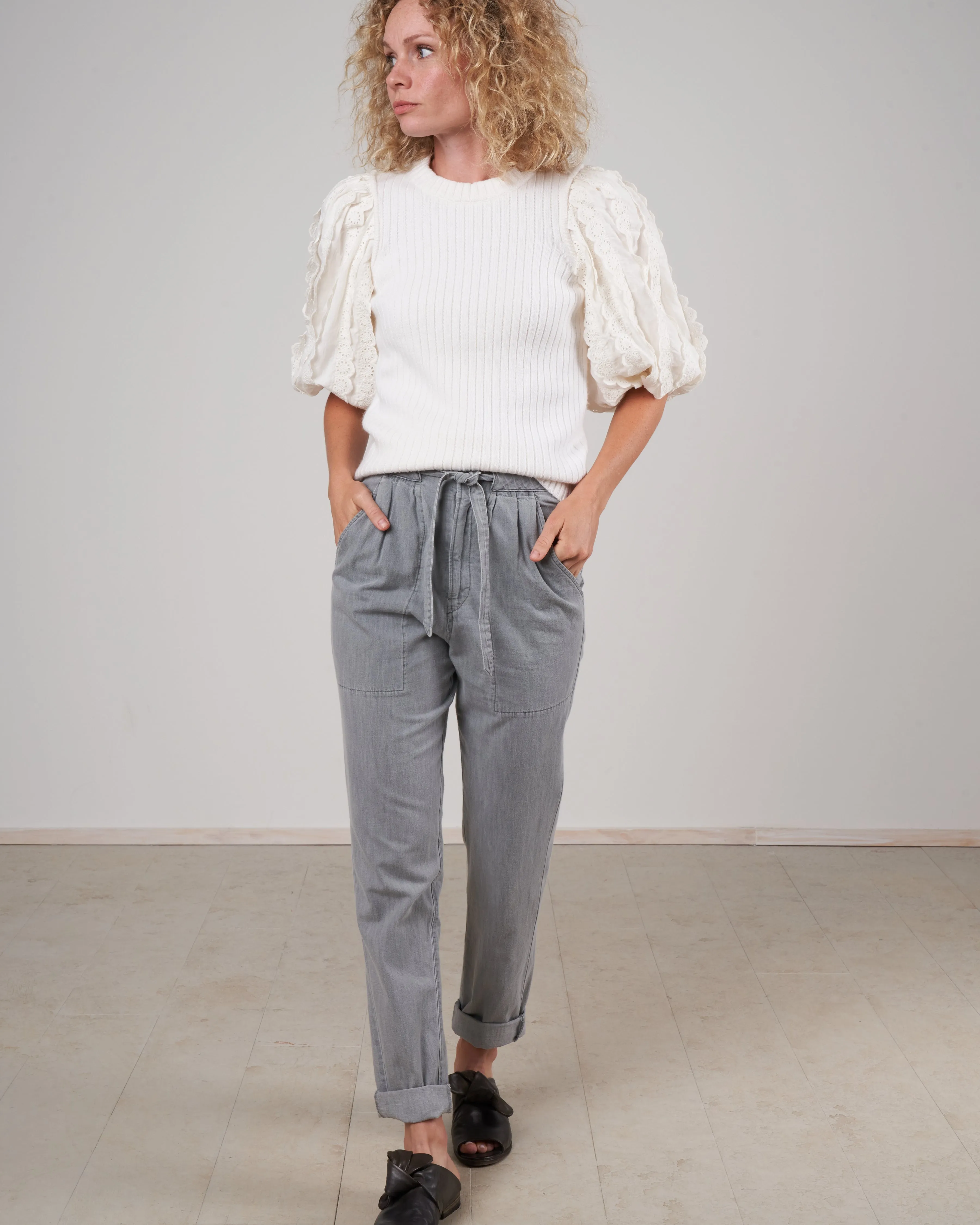 everleigh eyelet s/slv combo sweater- cream cream