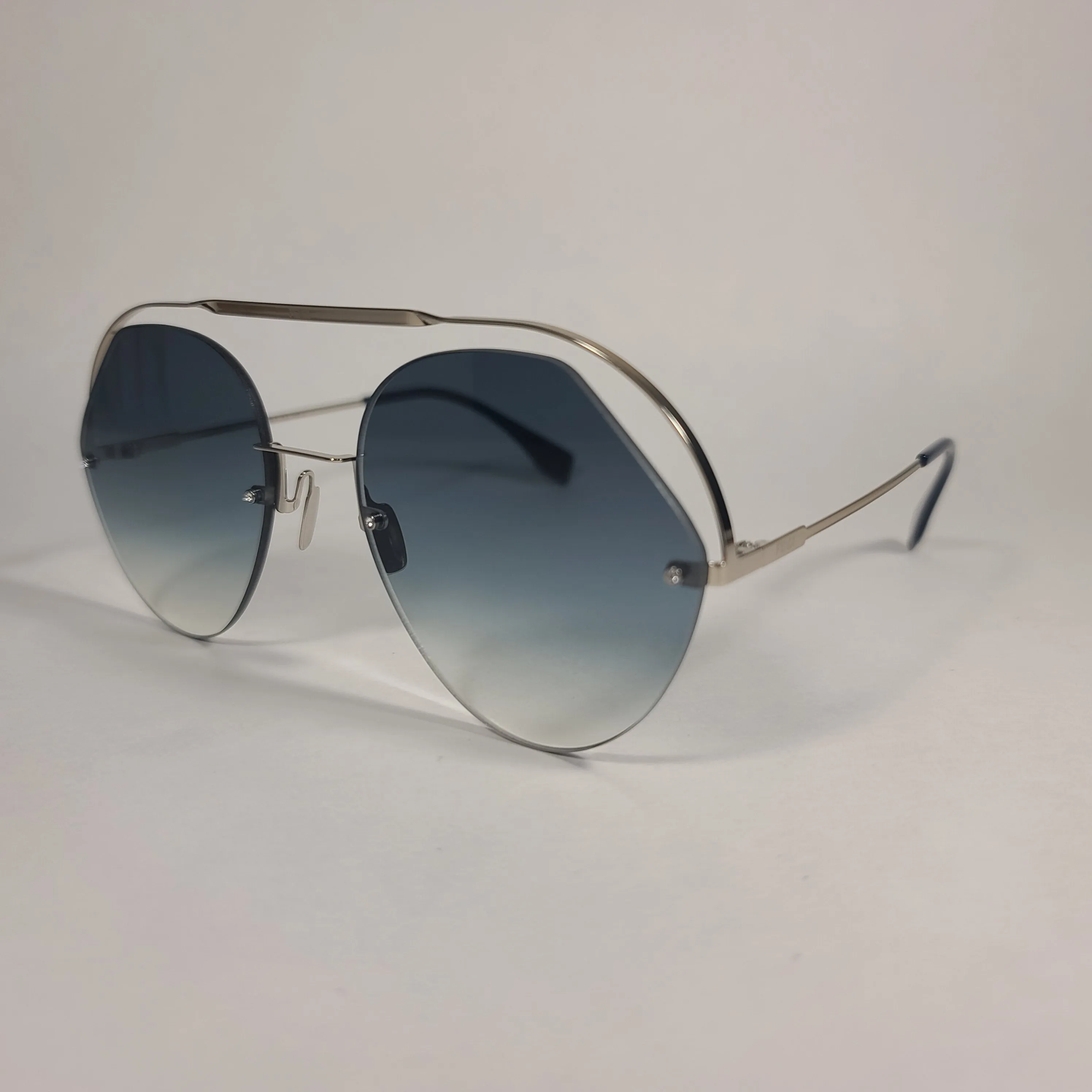 Fendi Exotic Aviator Sunglasses Metal Frame Blue Gradient FF0326/S PJP 08 BLUE