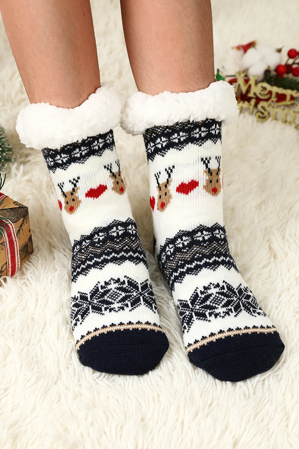 Fiery Red Christmas Flake Thermal Socks