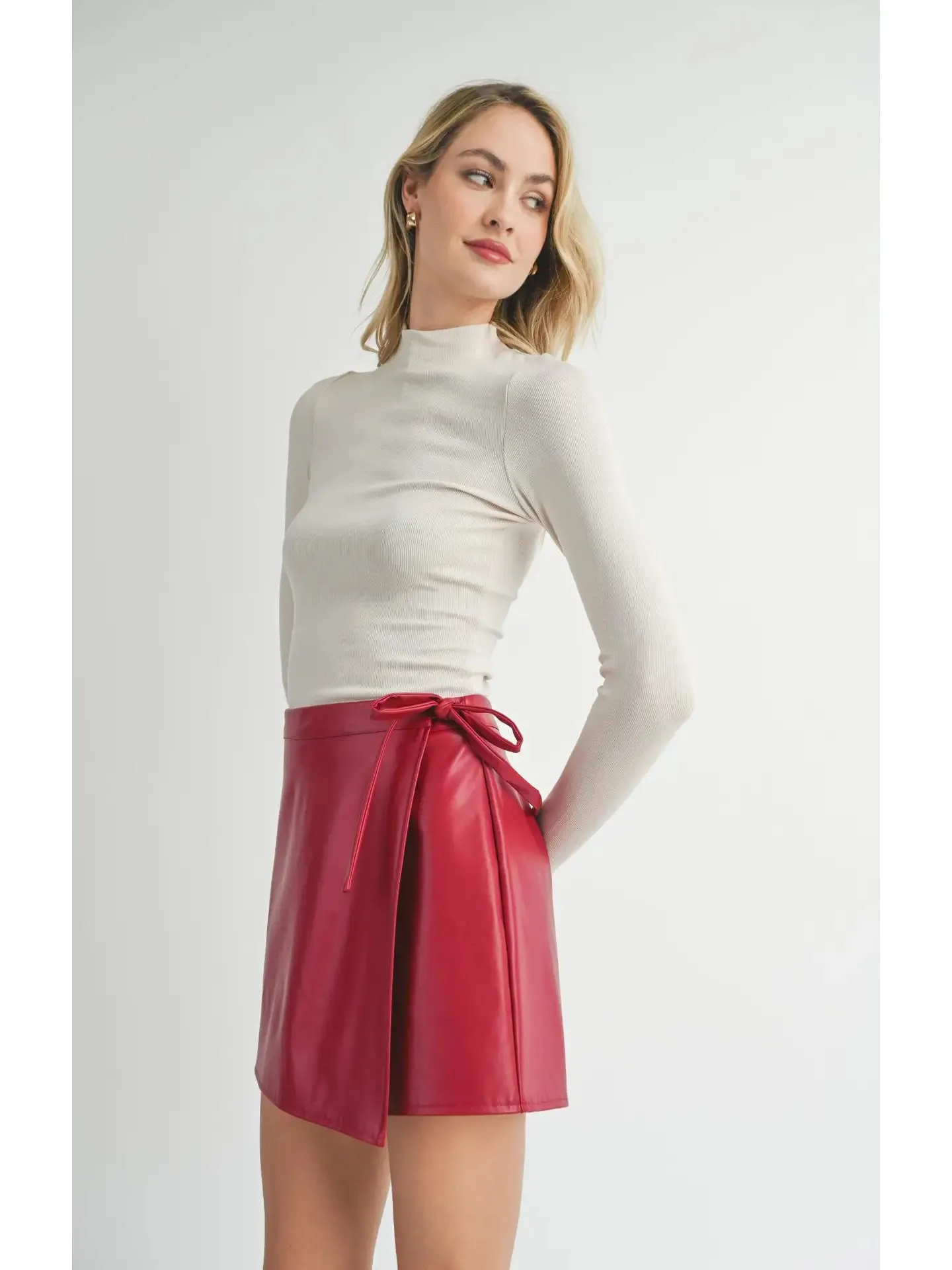 Fitted Mock Neck Top {Cream}