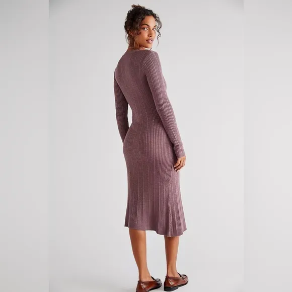 Free people Date Night Cardi Dress in pink/rose XS .NWT