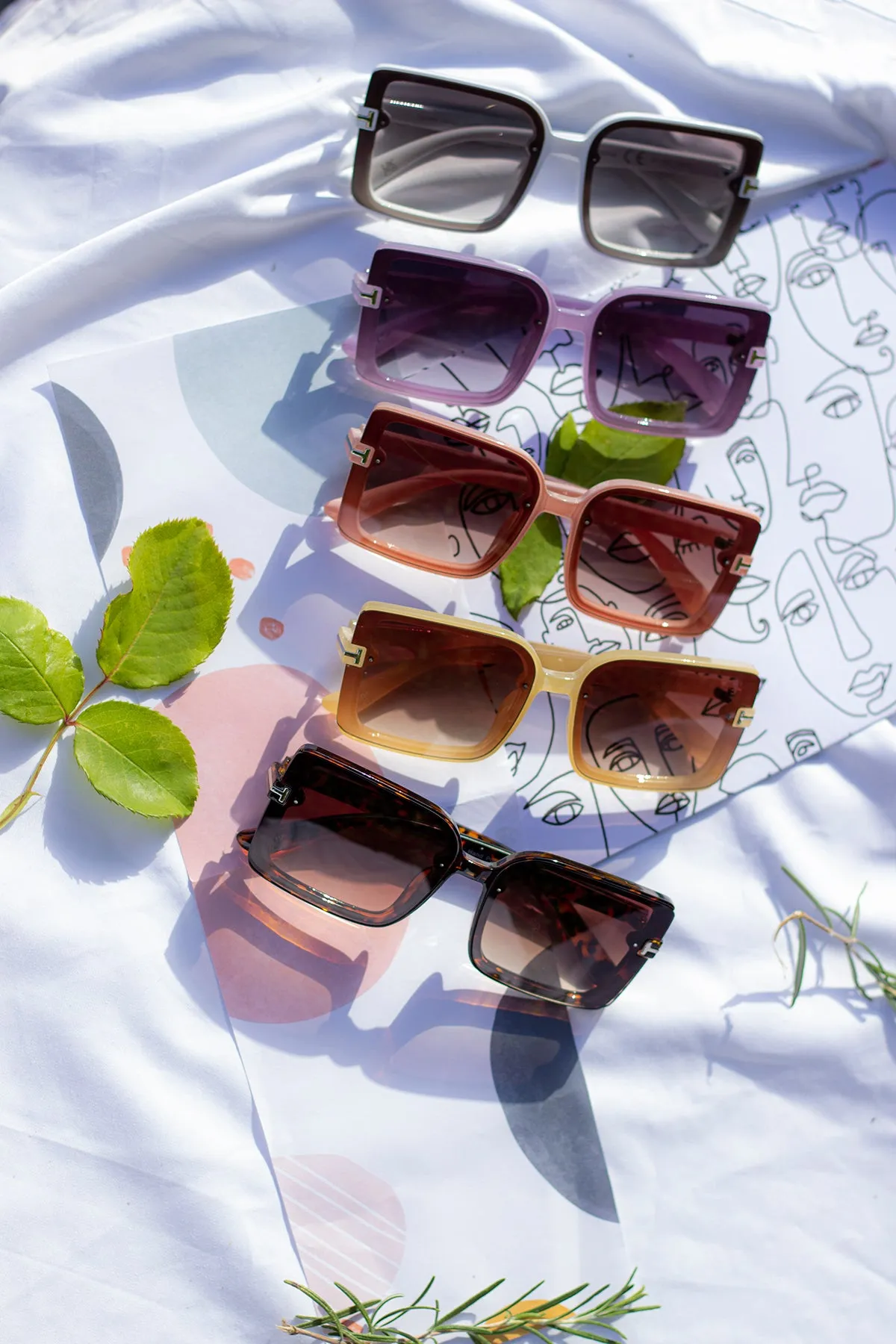 Front Lens Rectangle Thick Frame Sunglasses