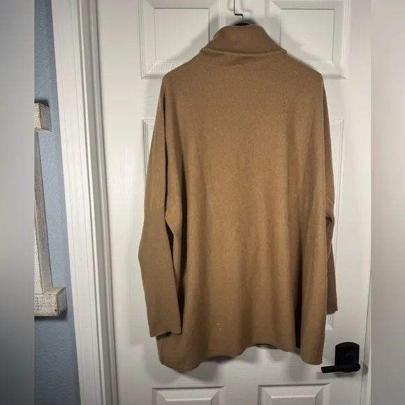 Garnet Hill Oversized Turtleneck Sweater Wool Cashmere Blend Tan Size Large