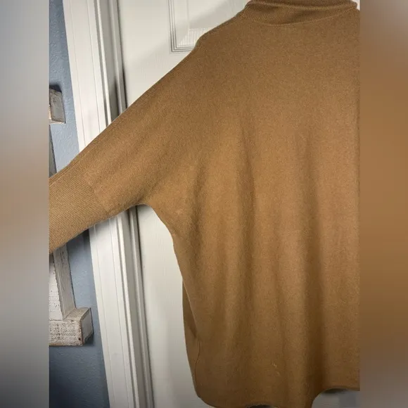 Garnet Hill Oversized Turtleneck Sweater Wool Cashmere Blend Tan Size Large