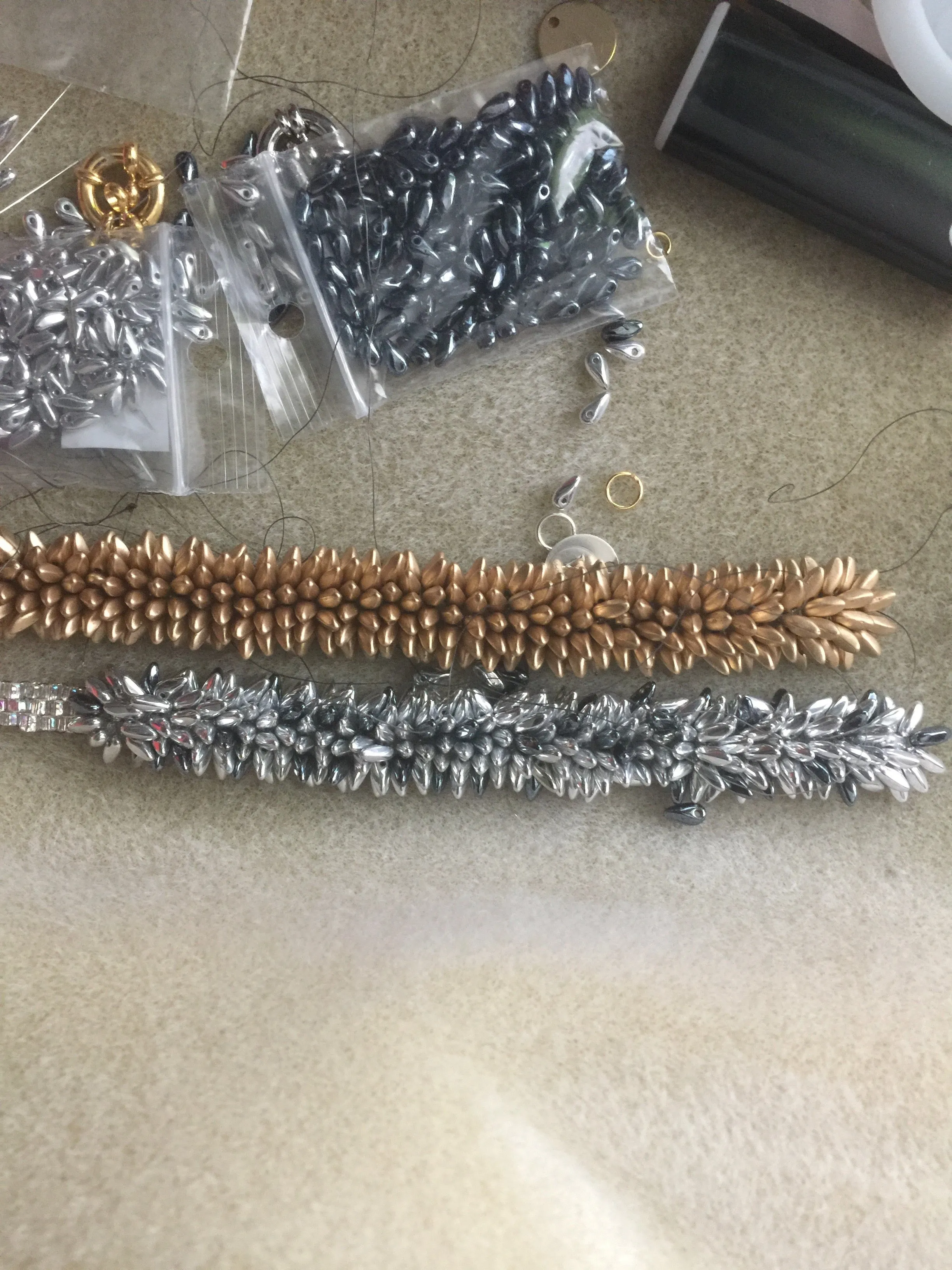 Glass Beads Caterpillar Bracelet 430-02 | Erika Williner Designs
