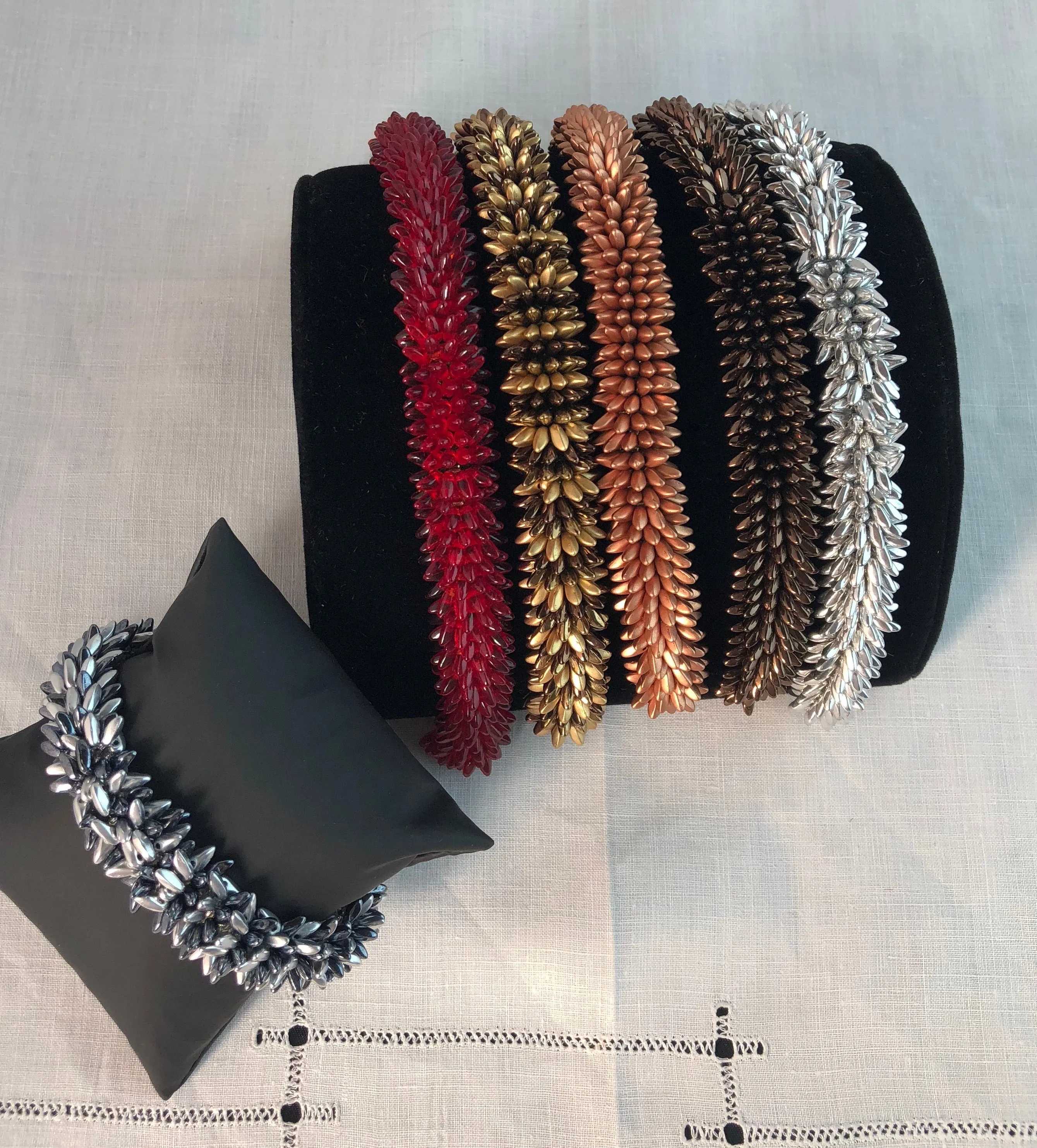 Glass Beads Caterpillar Bracelet 430-02 | Erika Williner Designs