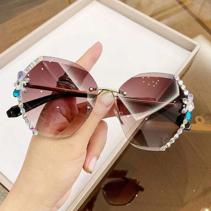 Gradient Color Studded Rimless Sunglasses