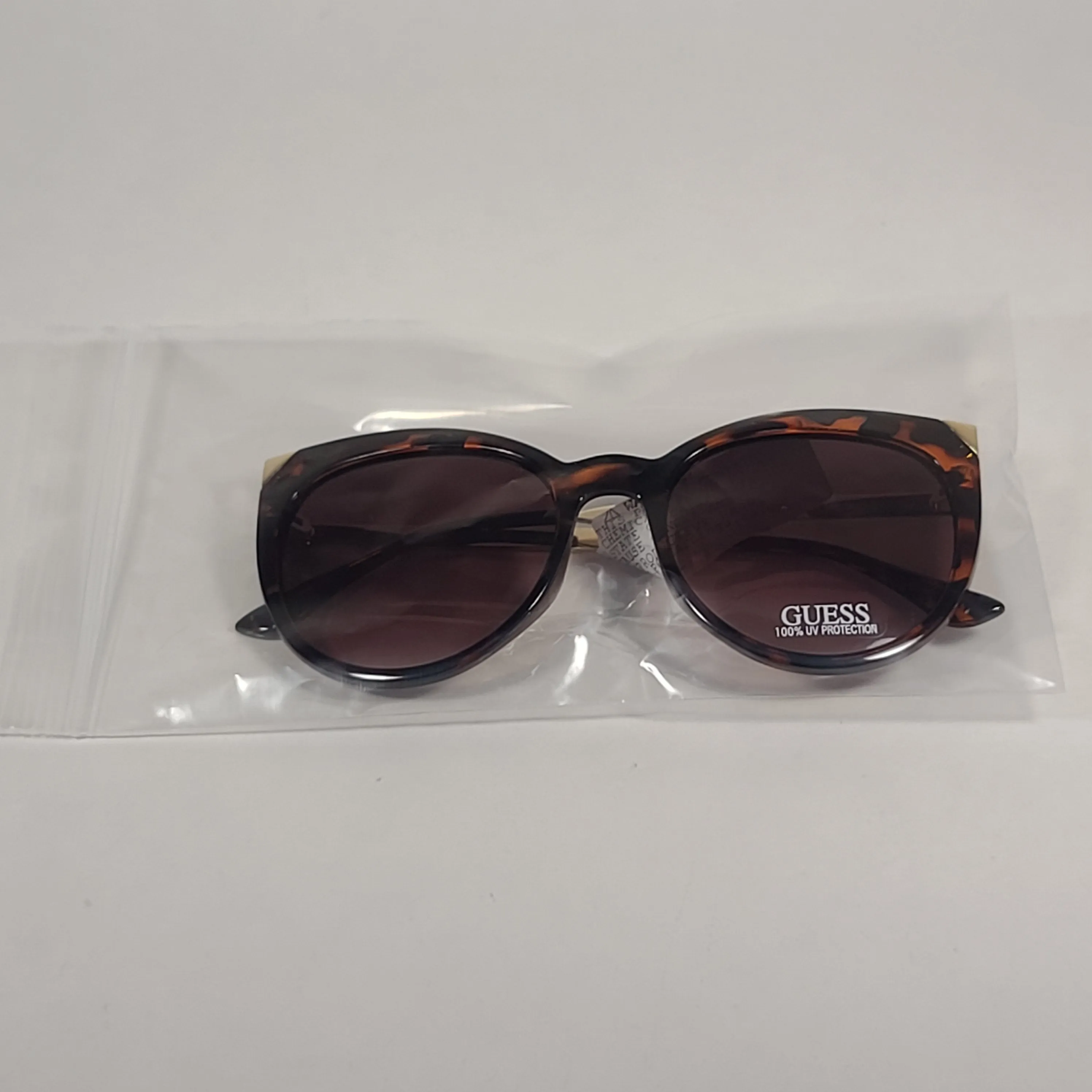 Guess Cat Eye Sunglasses Brown Tortoise And Gold Accent Frame Brown Gradient Lens GF0359 52F