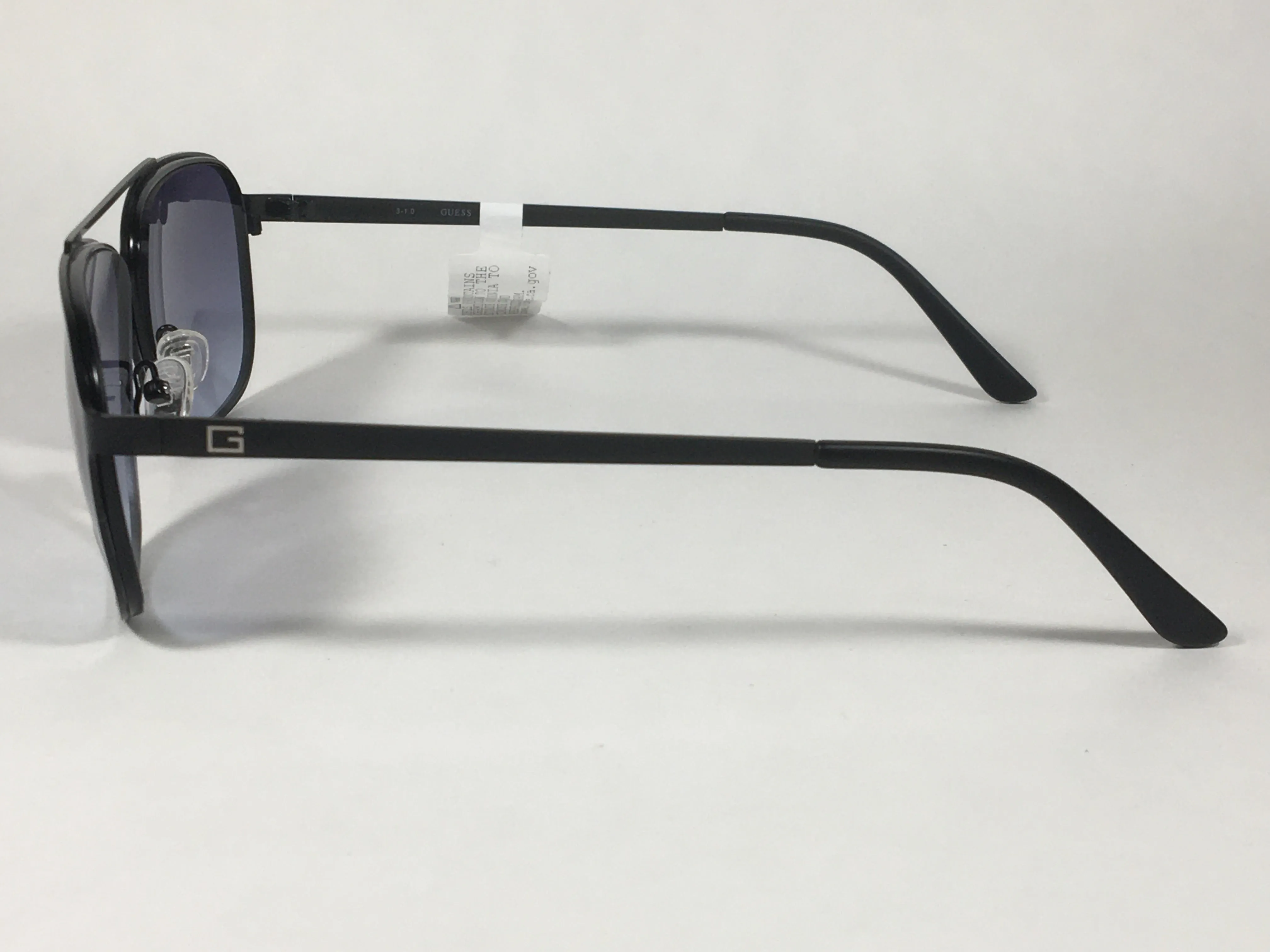 Guess Navigator Sunglasses Gunmetal Black Metal Blue Gray Gradient Lens GF0184 02W