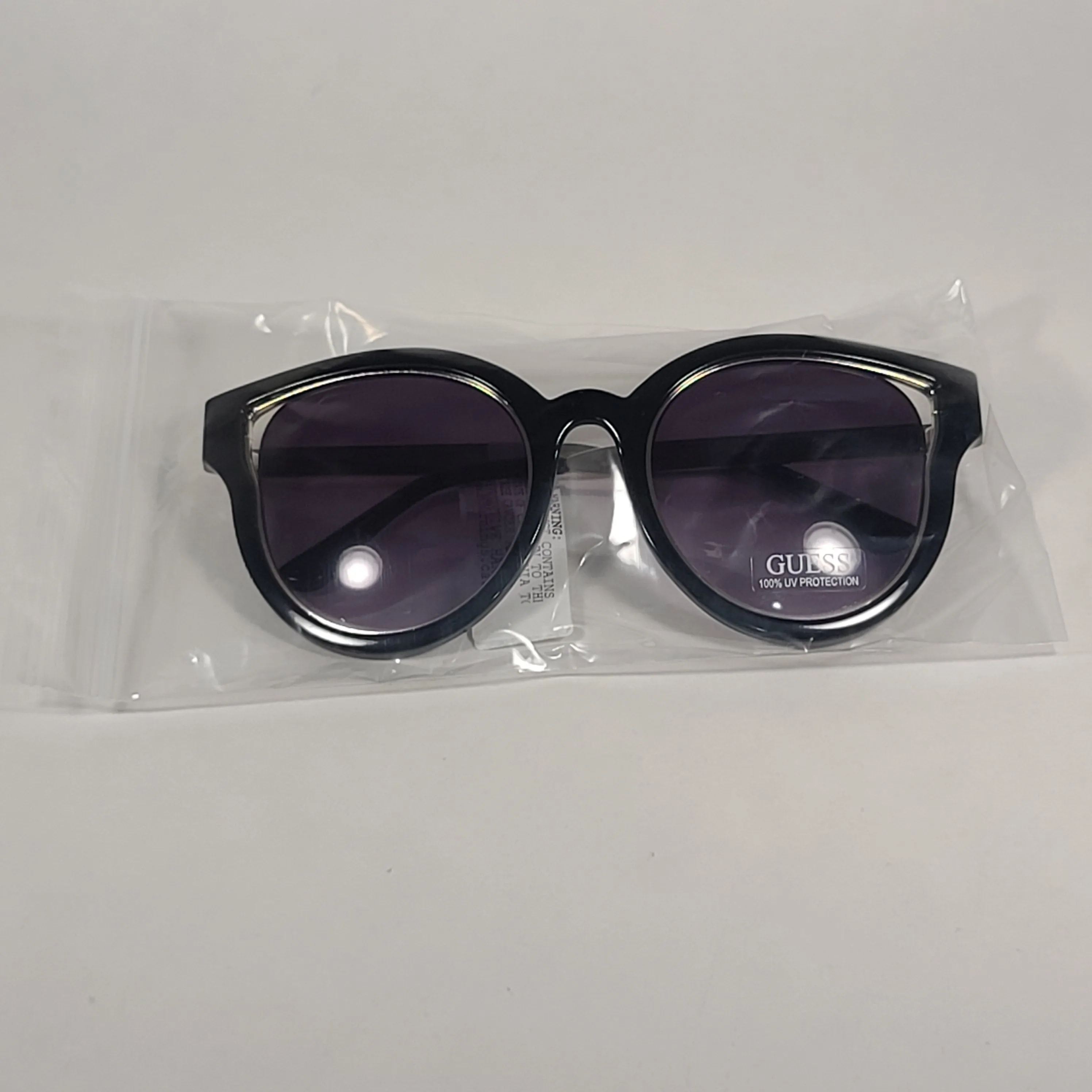 Guess Round Cat Eye Sunglasses Shiny Black And Gold Frame Smoke Gradient Lens GF0323 01B