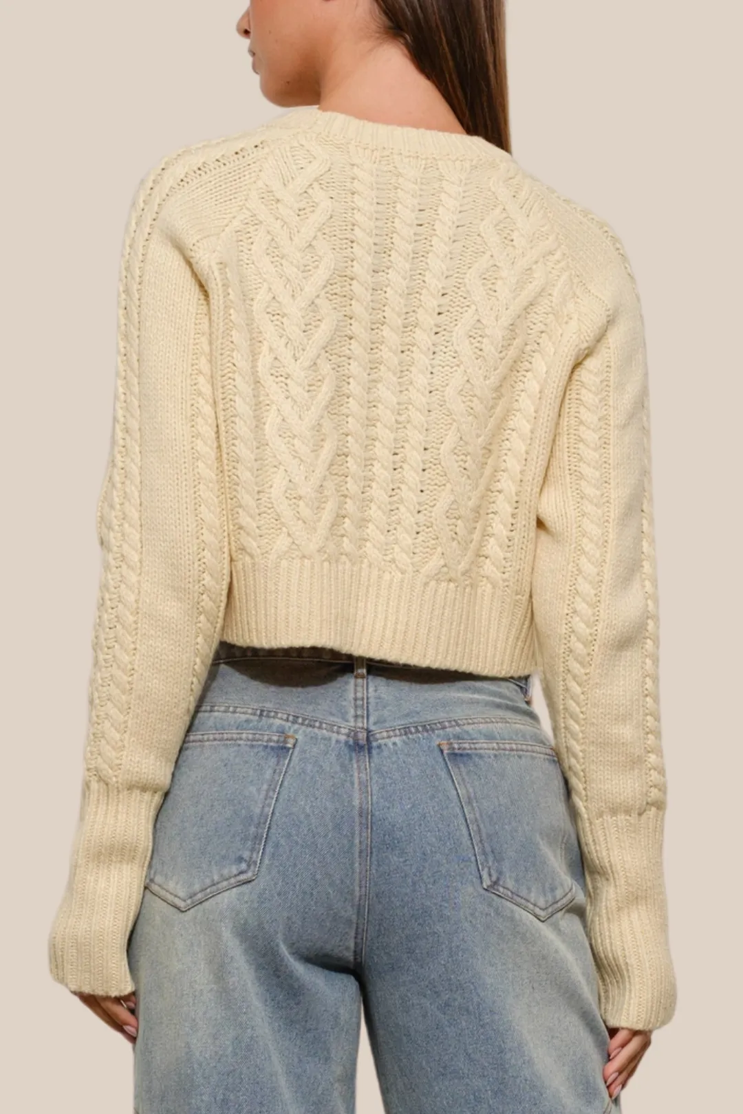 HEARTLESS CROPPED SWEATER