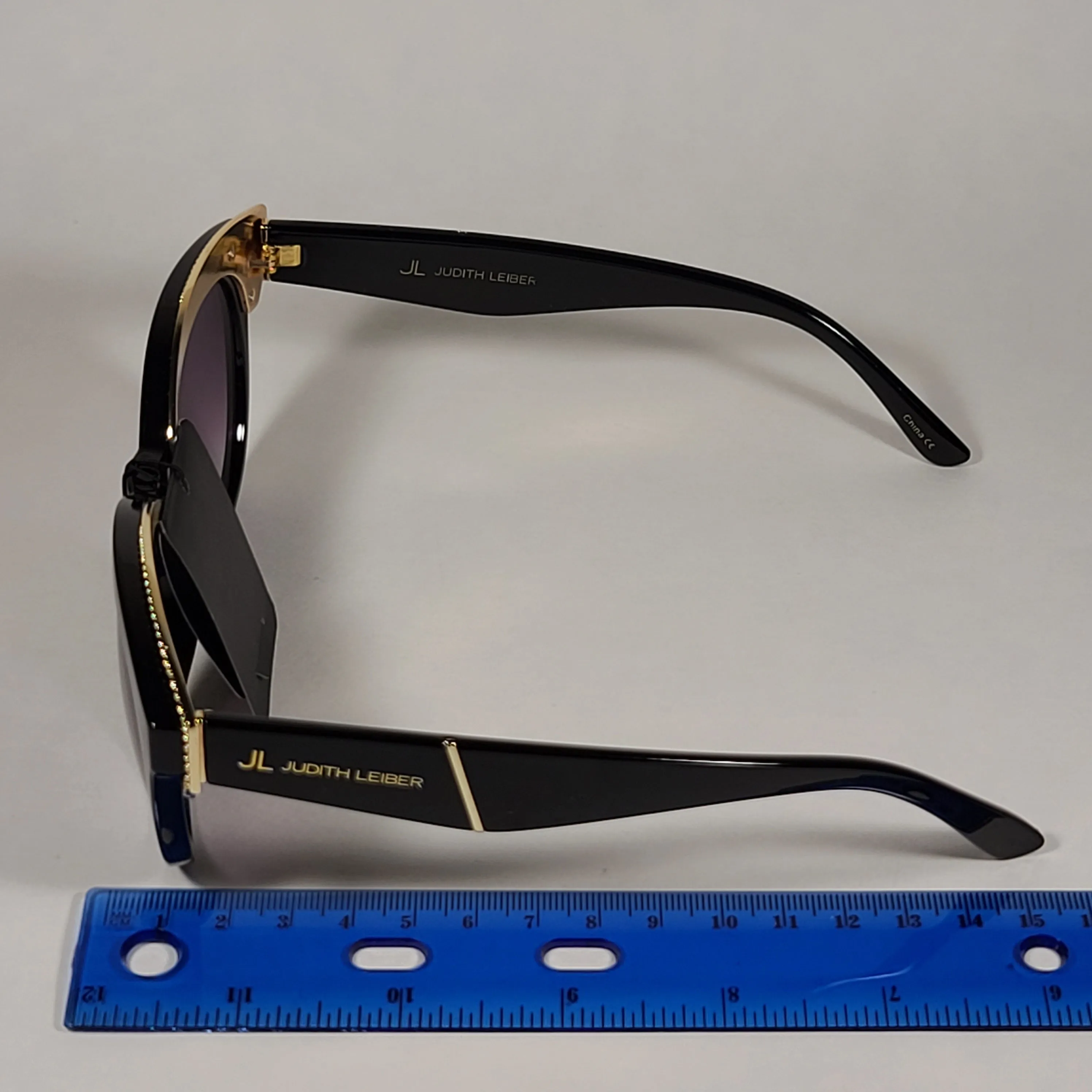 JL By Judith Leiber Lily Cat Eye Sunglasses Black Gold Frame Gray Purple Smoke Gradient Lens
