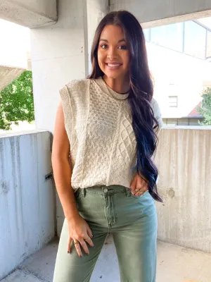 KEEPING SECRETS SWEATER VEST-CREAM