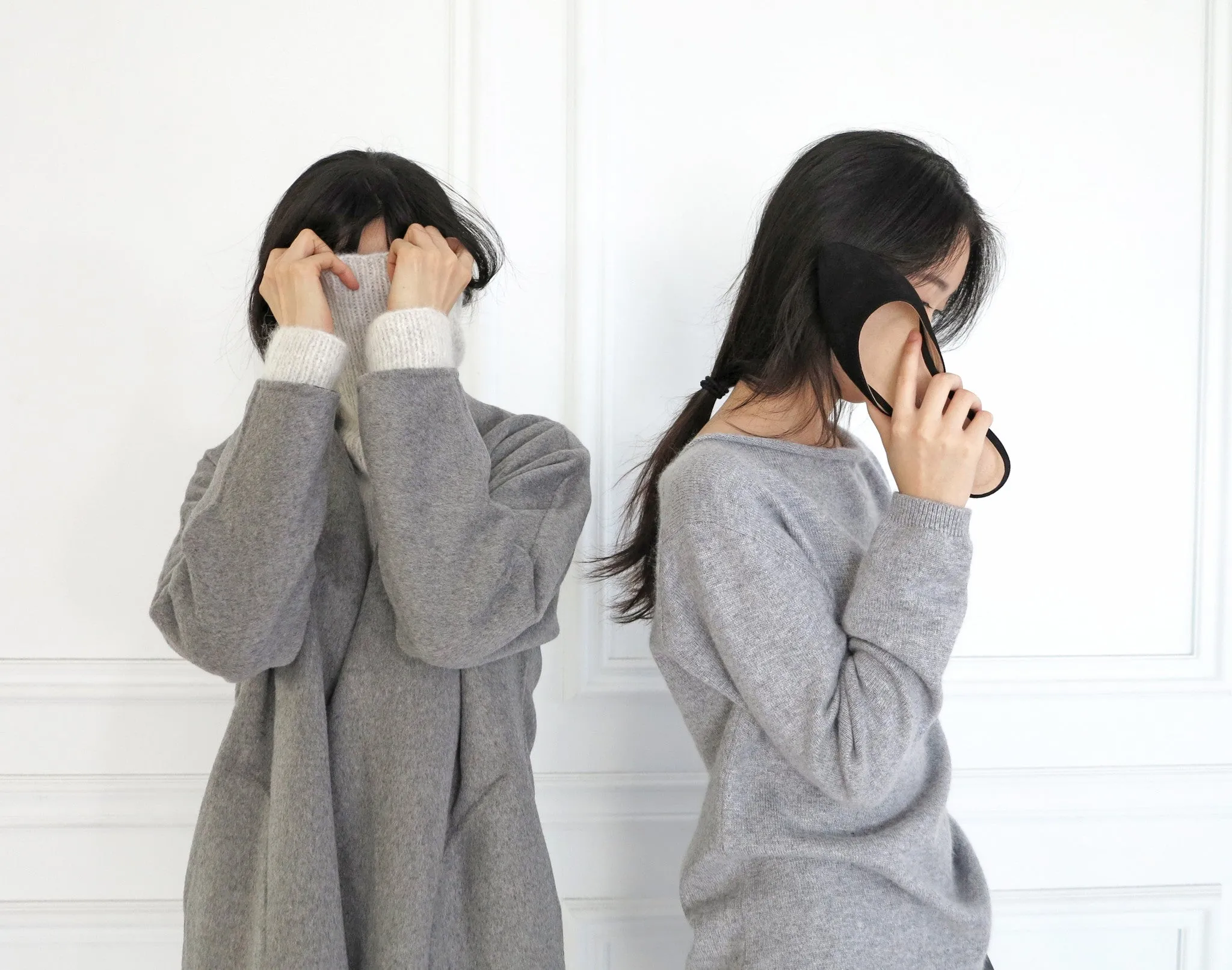 LUC SWEATER-sold out