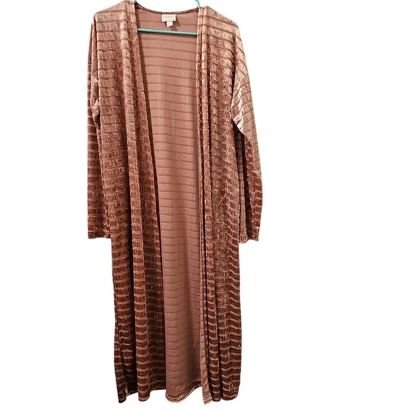 LuLaRoe Janet Burnout Crushed Velvet Pink Duster L
