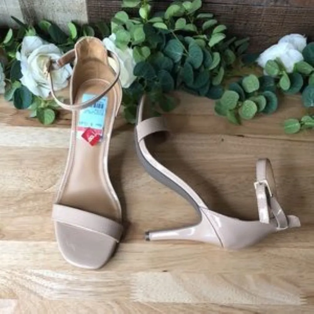 Material Girl Blaire Nude Ankle Strap Dress Sandals 8.5W