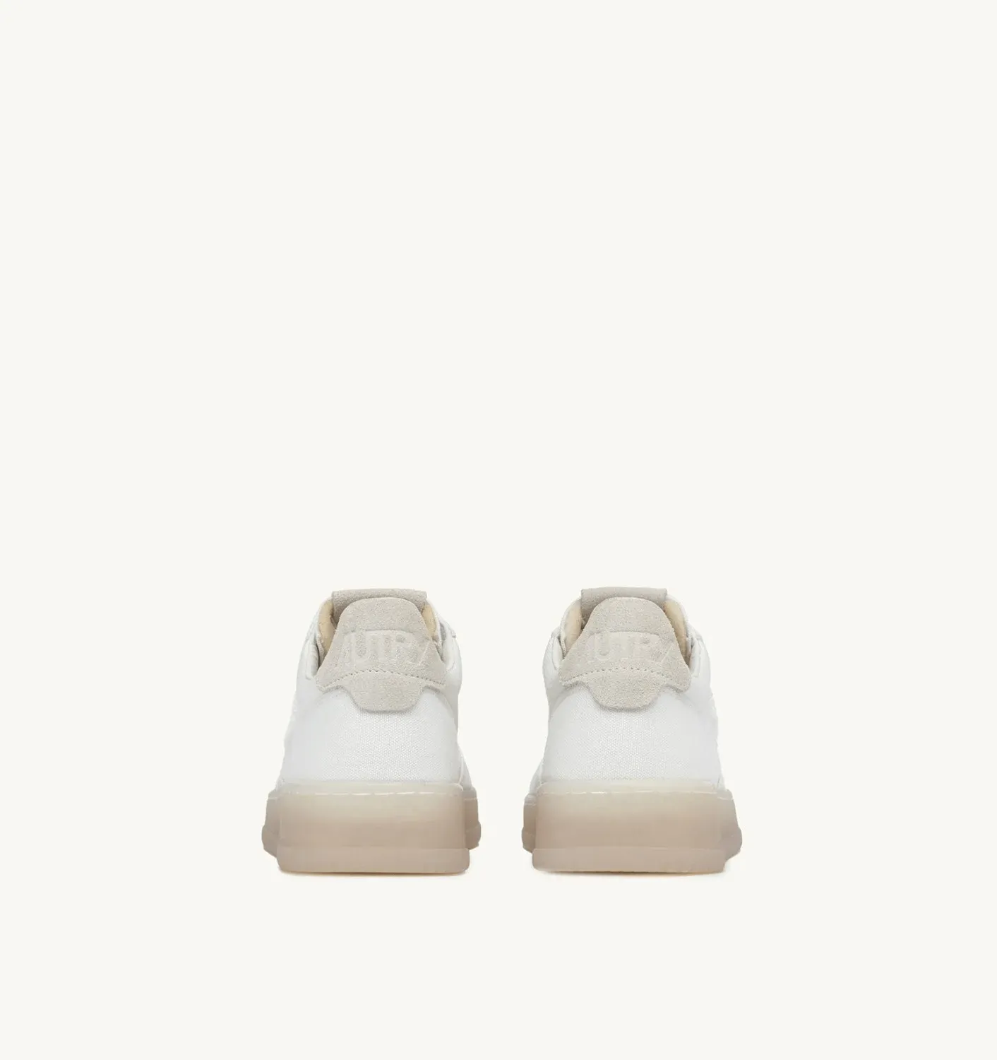 Medalist Low Sneakers in White Canvas